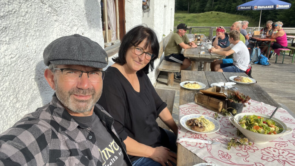 Irish Cream & Scottish Whiskey, Reiter Alm 03.09.2023, Beginn ca. 12.00 Uhr, Irish Folk & Scottish Music, Das Irish Folk Duo aus dem Chiemgau, Bährle Claudia und Thomas,