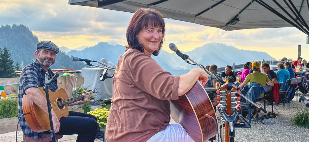 Unternberg Alm Ruhpolding, Irish Cream & Scottish Whiskey, Irish Folk & Scottish Music, Claudia und Tom Bährle, das Irish Folk Duo aus. dem Chiemgau.