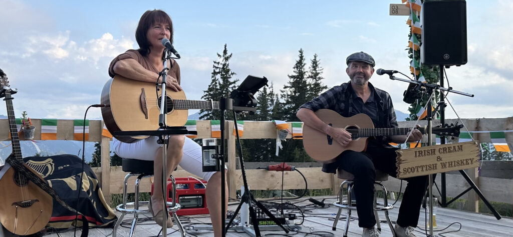 Unternberg Alm Ruhpolding, Irish Cream & Scottish Whiskey, Irish Folk & Scottish Music, Claudia und Tom Bährle, das Irish Folk Duo aus. dem Chiemgau.