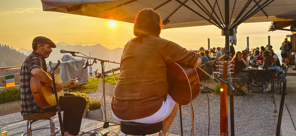 Unternberg Alm Ruhpolding, Irish Cream & Scottish Whiskey, Irish Folk & Scottish Music, Claudia und Tom Bährle, das Irish Folk Duo aus. dem Chiemgau.