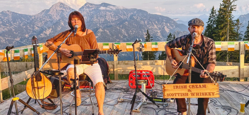 Unternberg Alm Ruhpolding, Irish Cream & Scottish Whiskey, Irish Folk & Scottish Music, Claudia und Tom Bährle, das Irish Folk Duo aus. dem Chiemgau.