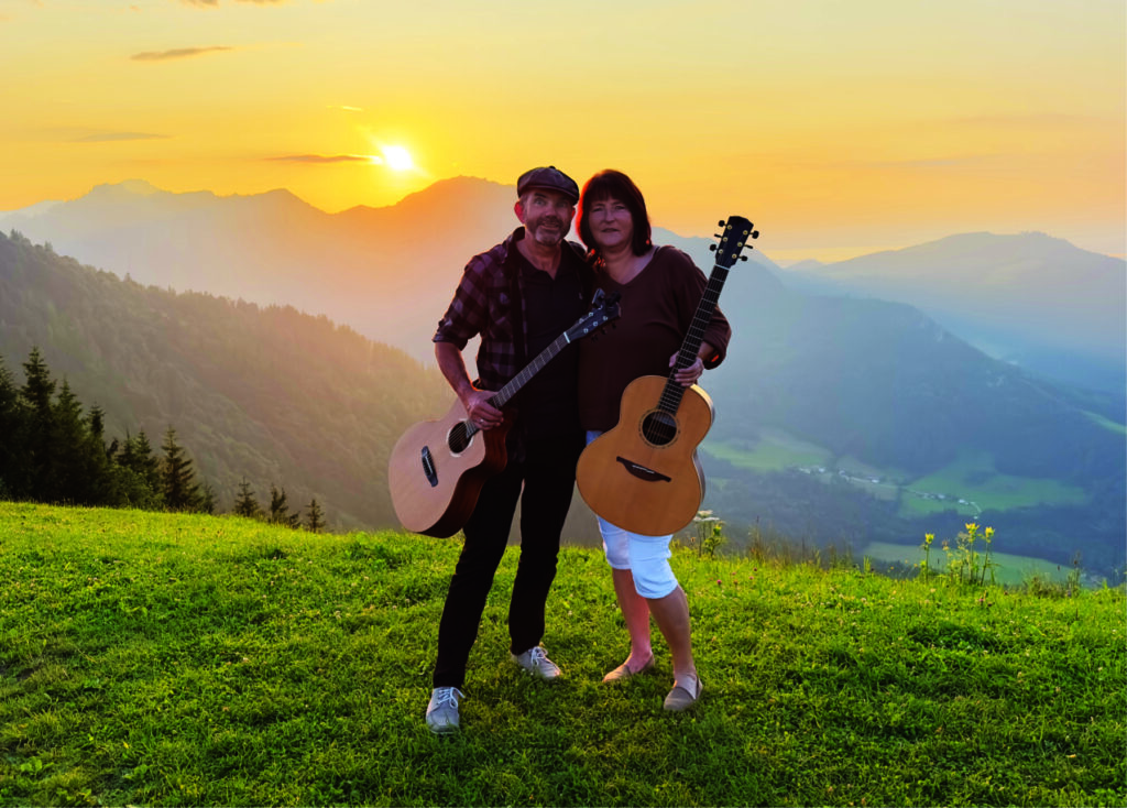 Irish Cream & Scottish Whiskey, das Irish & Scottish Folk DUO aus dem Chiemgau.Bährle Claudia und Thomas. Irish Folk & Scottish Music.