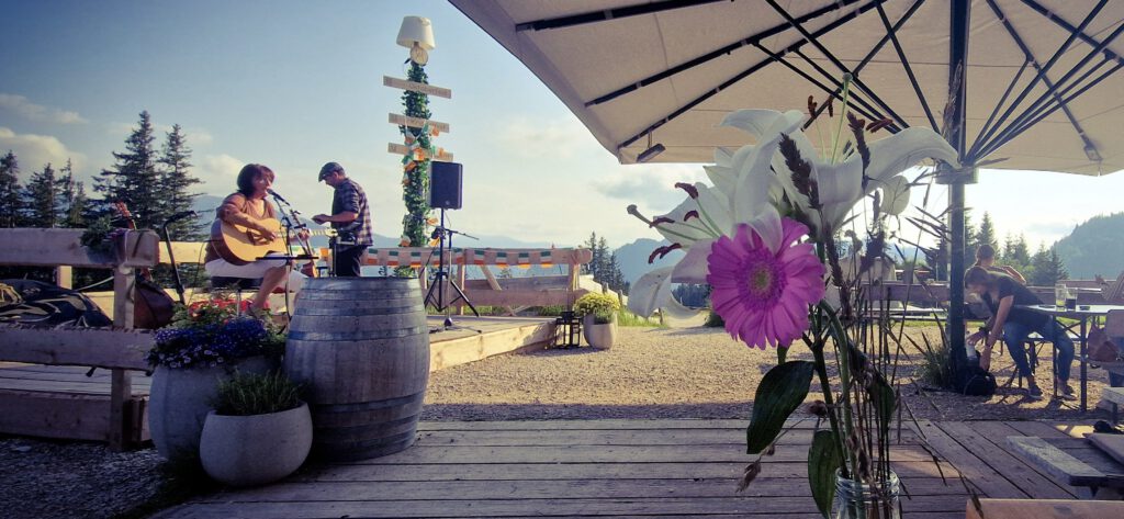 Unternberg Alm Ruhpolding, Irish Cream & Scottish Whiskey, Irish Folk & Scottish Music, Claudia und Tom Bährle, das Irish Folk Duo aus. dem Chiemgau.