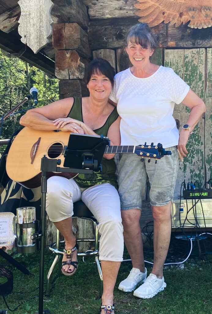 Nesslauer Alm Ruhpolding, Irish Cream & Scottish Whiskey, Irish Folk & Scottish Music auf der Alm, Bährle Claudia und Thomas das Irish Folk Duo aus Inzell,