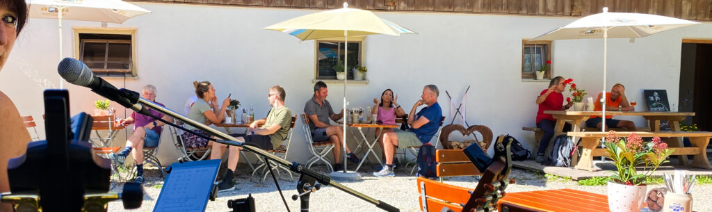 Nesslauer Alm Ruhpolding, Irish Cream & Scottish Whiskey, Irish Folk & Scottish Music auf der Alm, Bährle Claudia und Thomas das Irish Folk Duo aus Inzell,